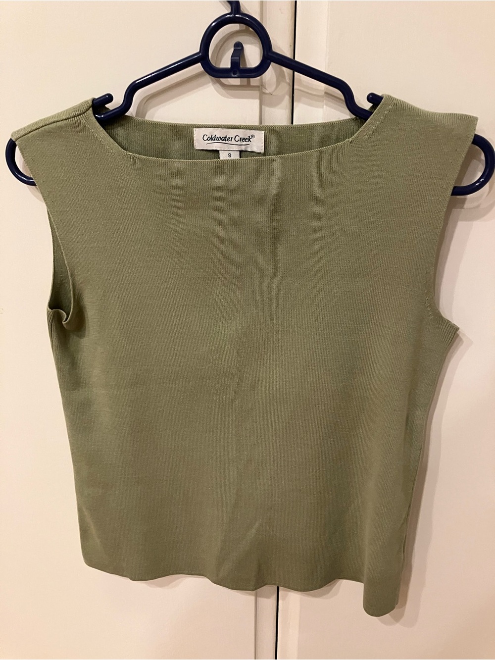 Coldwater Creek Olive Sleeveless Boat-Neck Knit Shell